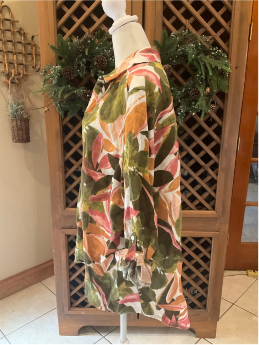 Tahari Linen Fall Floral Button Down Tunic Blouse Women’s 1X Roll Tab Sleeve - Picture 4 of 6